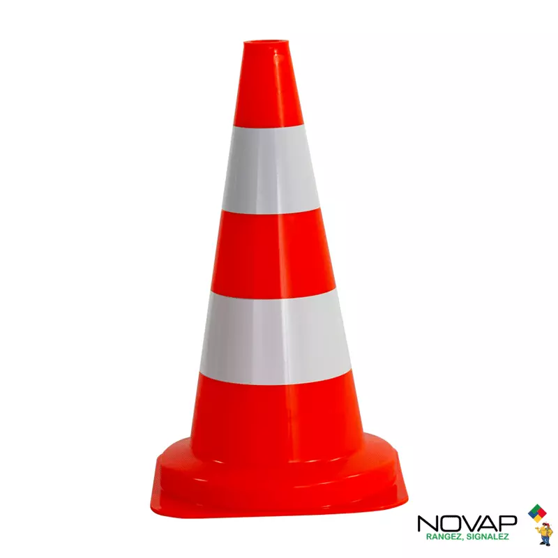 Cône de chantier PEBD 50cm Orange fluo - NOVAP - 3225341 Cône de chantier PEBD 50cm Orange fluo - NOVAP - 3225341