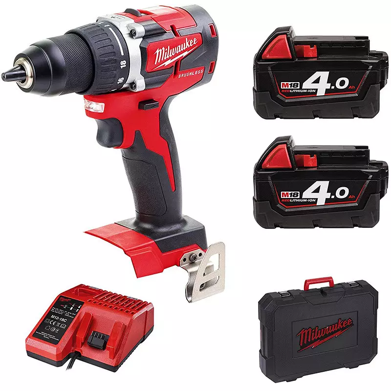 Perceuse visseuse compacte M18 CBLDD-402C - MILWAUKEE - avec 2 batteries 18V 4.0Ah - HD Box - 4933464539