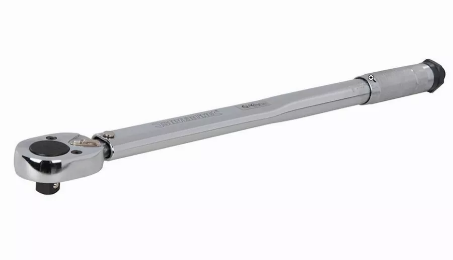 Clé dynamométrique SILVERLINE 1/2" - de 28 à 210 Nm - 633567 Clé dynamométrique SILVERLINE 1/2" - de 28 à 210 Nm - 633567