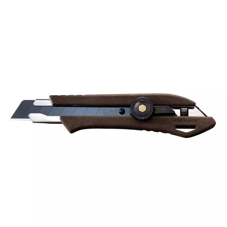 Cutter Olfa Woody avec lame 18 mm réglable par molette - CARPENTRAS SIGN - OL25200