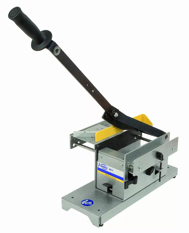 Cisaille guillotine manuelle MC3 VIRUTEX pour PVC - 5500100 Cisaille guillotine manuelle MC3 VIRUTEX pour PVC - 5500100
