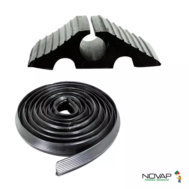 Passe-câbles Travaux rouleau de 9 mètres - 1 gorge Ø 20 mm - Noir - NOVAP - 6101260 Passe-câbles Travaux rouleau de 9 mètres - 1 gorge Ø 20 mm - Noir - NOVAP - 6101260