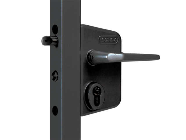 Serrure Ral 9005 Noir LOCINOX - portail battant béquille + cylindre - profil 30 à 50 - LAKQ3030 U2L Serrure Ral 9005 Noir LOCINOX - portail battant béquille + cylindre - profil 30 à 50 - LAKQ3030 U2L