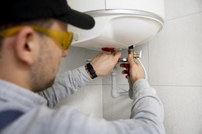 Guide : comment choisir le chauffe-eau idéal pour vos besoins ?
